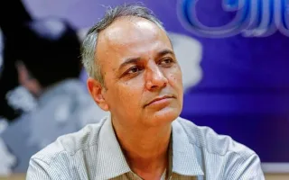 زیدآبادی به لاریجانی: چگونه از مذاکره در عرصه‌ی سختی به مخالفت با ایالات متحده تبدیل شد؟