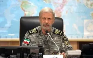 فرمانده کل نیروهای مسلح به ترامپ: تو اشتباه می‌کنی اگر فکر می‌کنی تنگه هرمز متعلق به آمریکاست!