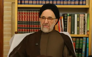 سید محمد خاتمی: تهاجم خارجی و جنگ همه‌جانبه ایران را از پا در نمی‌آورد