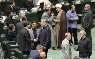طرح بحث‌برانگیز مقابله با نفوذ را چه نمایندگان امضا کردند؟/ همیشه ردپای جبهه پایداری و حلقه نزدیکان سعید جلیلی به چشم می‌خورد! + تصویر