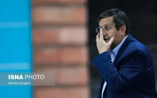 رئیس‌کل بانک مرکزی به منظور بازیابی دلارهای ایران از عراق اقدام نمود
