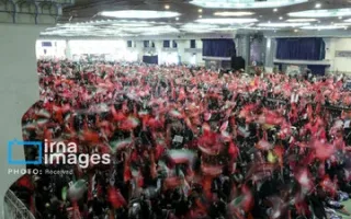 فرمانده و جانشین فرمانده نیروی قدس در مراسم چهلم رهبر شهید/ حضور سردار قاآنی با لباس شخصی/ عارف و محسن هاشمی هم آمدند+ تصاویر