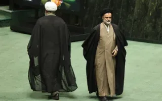 نقدی بر پزشکیان از سوی نبویان: سخن گفتن از صلح در اوضاع کنونی به معنای capitulation است!