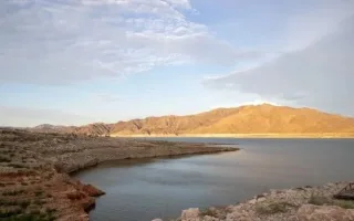 دستور ایالت‌های کالیفرنیا، نوادا و آریزونا برای کاهش چشمگیر سهم آب رودخانه کلرادو