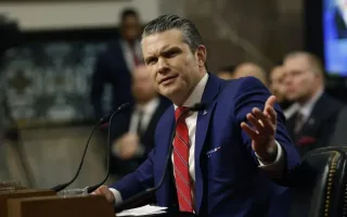 ادعای وزیر جنگ آمریکا: فشار اقتصادی بیشتر، گزینه «مذاکره» را برای ایران باقی می‌گذارد/ اگر تهران برای ارتش ما دردسر ایجاد کند، از حملات نظامی استفاده می‌کنیم