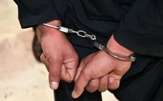 یکی از رهبران شبکه تراستی به دام افتاد و به زندان منتقل شد