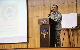 نیروی دریایی همچنان با قدرت و استقامت به مأموریت‌های خود ادامه می‌دهد