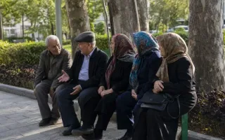 قلک‌ها را پر نمایید؛ سالمندی سالم از دوران میانسالی ریشه می‌گیرد