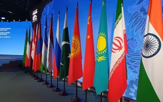 قشقاوی: شانگهای فرصتی برای ناکام گذاشتن طرح محاصره اقتصادی آمریکا است