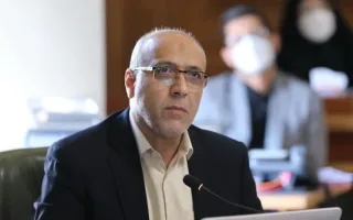 ضرورت حذف دکل‌های بزرگ BTS در تهران/ تقریبا ۶۰درصد از این دکل‌ها بدون مجوز شهرداری فعالیت می‌کنند