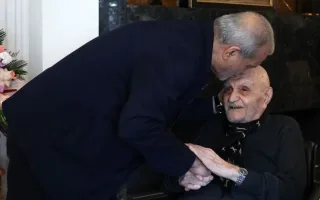 پزشکیان رحلت «فرخ سعیدی» استاد معروف حوزه سلامت را تسلیت گفت