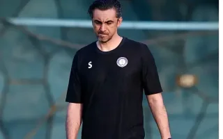 صدرنشینی مهدی رحمتی در لیگ فوتبال ایران!