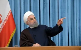 خاطره روحانی از جلسه با رهبر شهید و روایت ایشان از فردی که می‌خواست برای سخنرانی امام زمان در تهران جایگاه بسازد/ رهبر شهید هیچ‌وقت دنبال جنگ نبودند