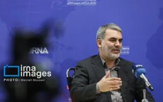 زنگنه: بودجه ۱۴۰۵ و برنامه هفتم متناسب با شرایط جنگی اصلاح می‌شوند