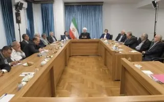 تصاویر تازه‌ای از حسن روحانی و ظریف در یک نشست/ جهانگیری با ماسک حضور یافت/ گفت‌وگوی علی جنتی با رئیس‌جمهور پیشین