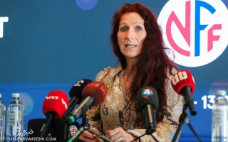 درخواست تند و تیز خانم کلاونس از رئیس فیفا: مگر در «گیم آو ترونز» هستی؟ استعفا بده!