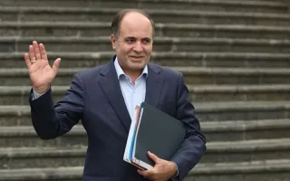 بازی وزیر جهاد کشاورزی در میدان  توزیع رانت