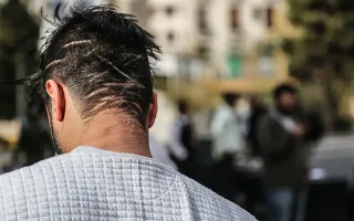 دستگیری فردی که خودروها را در اتوبان ارتش تخریب و رعب و وحشت ایجاد کرده بود