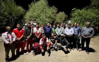 نجات یک فرد محبوس در ارتفاع ۲۸۳۰ متری چشمه‌مرغاب بعد از ۸ ساعت تلاش