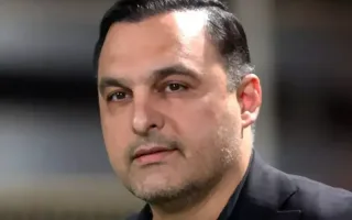 محمد محمدی: چه افسوس برای کسانی که نمونه‌های فوتبال بودند!