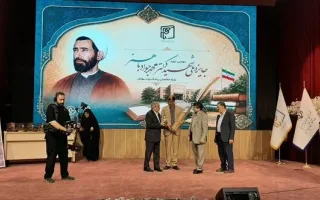 تقدیر معلمان بازنشسته مولف از وزیر آموزش و پرورش