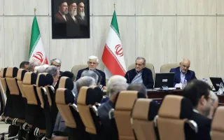 تأکید رئیس‌جمهور بر عملیاتی کردن «روز بدون خودرو» در نهادهای دولتی
