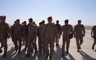 سفر فرمانده ارشد ستاد کل نیروهای مسلح عراق به حوزه عملیاتی «البادیه»