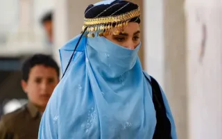نمایش آنلاین فیلم «کامیون» اثر کامبوزیا پرتوی