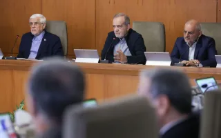 رئیس‌جمهور: آغاز نرم‌افزار روز بدون خودرو از سوی دولت الزامی است/ اهمیت گفت‌وگو میان مسئولان و مردم