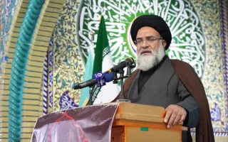 رهبر معظم انقلاب در صحت و سلامت کامل هستند؛فعالیت مستمر روزانه۱۰ ساعت