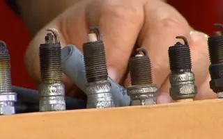 5 نشانه خطر که نشانگر نیاز به تعویض شمع خودرو هستند