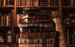 ۱۰ نویسنده موفق تاریخ؛ کدام نویسندگان بیشترین میزان فروش کتاب را داشته‌اند؟
