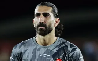پرده‌های بسته لیگ برتر بر روی دروازه‌بان بیرانوند