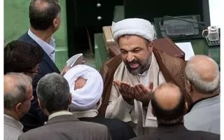 چه کسی مجلسی‌ها را استیضاح می‌کند