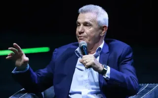 مربی محبوب مکزیکی گزینه هدایت والنسیا شد