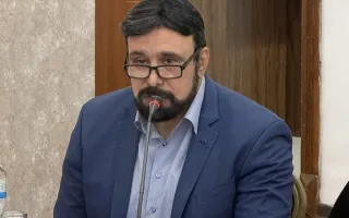 معاون قوانین مجلس تأکید کرد: حمایت از زنان و مادران در قوانین ایران جایگاهی برجسته و ویژه دارد