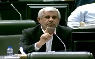 عضو کمیسیون امنیت ملی: آمریکا بیش از یک مسیر پیش‌رو ندارد؛ اینکه در برابر جهان اعلام کند خواست ملت ایران را پذیرفته و تسلیم اراده مردم شده است