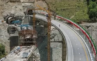 مرحله ساخت ۱۶ کیلومتر ابتدایی منطقه سه آزادراه تهران ـ شمال آغاز شده است