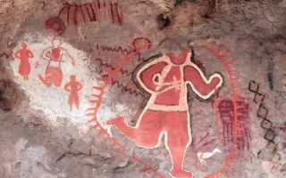 حفاظت از نقوش باستانی ۲ هزار ساله در غار تاریخی مکزیک