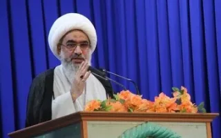 درخواست یک امام جمعه از مسئولان درباره معیشت مردم/ برخورد قاطع با مفسدان اقتصادی ضروری است
