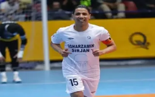 گل گهر سیرجان صدرنشین ماند