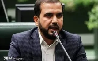 نماینده مجلس: اختلاف نظر در دولت پیرامون بنزین باعث ایجاد نگرانی در میان مردم گردید/ دانشگاه نباید به عرصه‌ای برای فعالیت‌های سیاسی گروهی خاص بدل شود