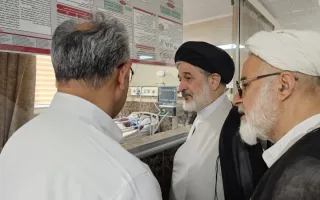 عیادت مشاور رئیس‌جمهور در امور روحانیت از آیت‌الله العظمی شبیری زنجانی