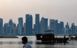 قطر به مسیر استقراض گام نهاد
