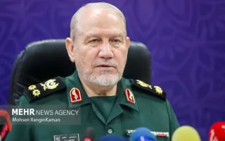 سرلشکر صفوی: گشایش تنگه هرمز وابسته به پذیرش ایرانی‌هاست