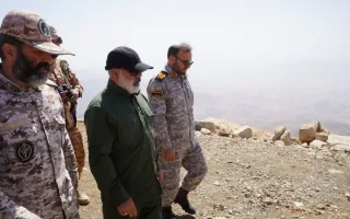 فرمانده نیروی زمینی سپاه: در برابر دشمن حتی یک ذره هم عقب‌نشینی نخواهیم کرد