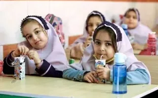 کم‌تحرکی دانش‌آموزان؛ زنگ خطر چاقی و دیابت / شیر مدارس امسال هم توزیع می‌شود / برنامه جدید وزارت بهداشت برای سلامت دانش‌آموزان