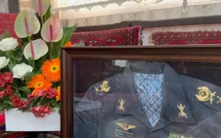 لباس سرلشکر شهید نصیرزاده در قاب