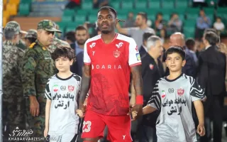 بیفوما: به خاطر پرسپولیس از تیم ملی گذشتم/ مردم ایران با وجود چالش‌ها لبخند می‌زنند/ زندگی خصوصی من هیچ جنجالی ندارد!