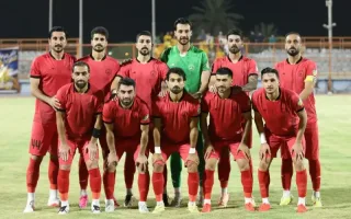 چمن تیم مدعی ترقی، به ظاهری شبیه پارک!(عکس)
